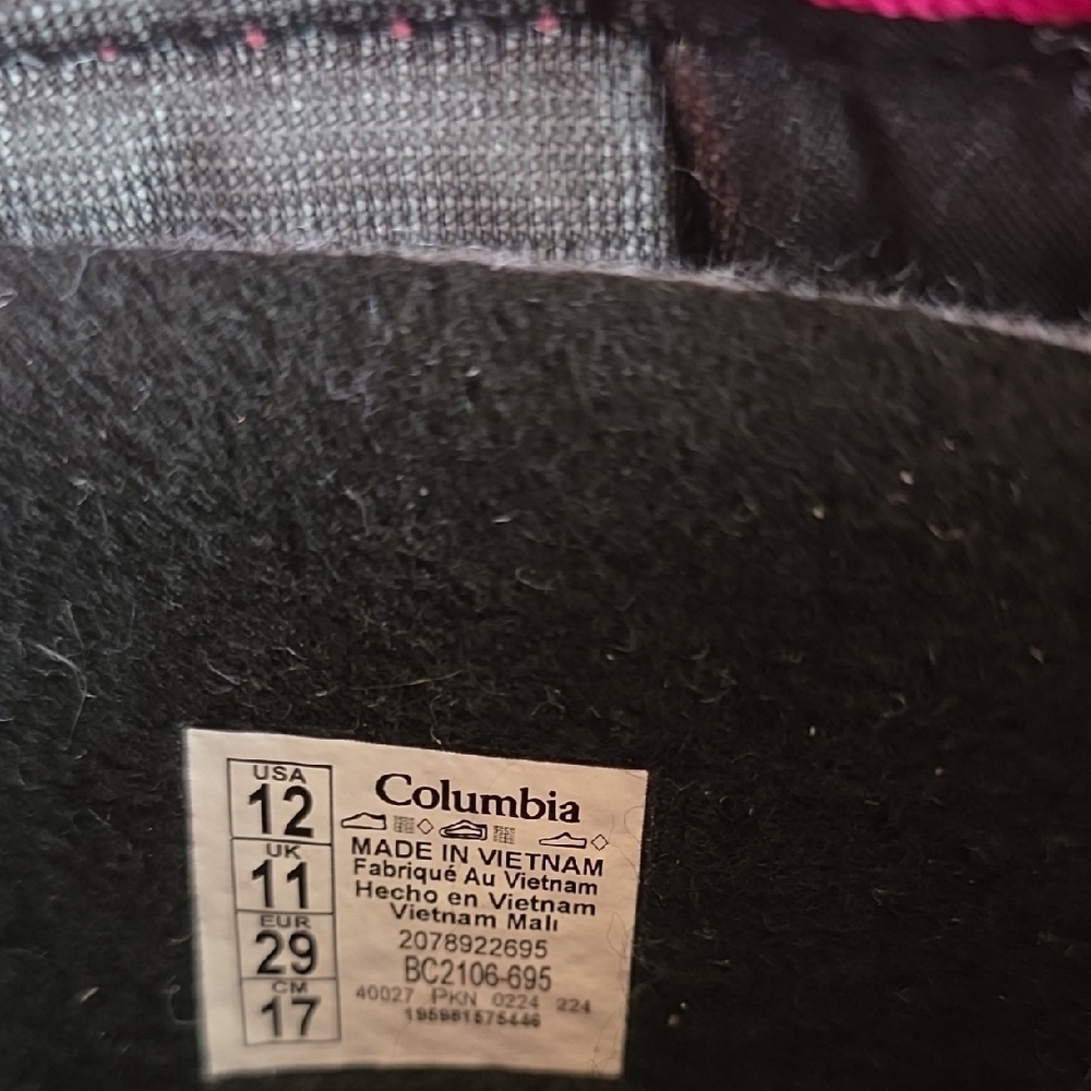Columbia size 12 Kids Powderbug Forty Waterproof  Snowboot Fushia NWOT - Picture 11 of 12